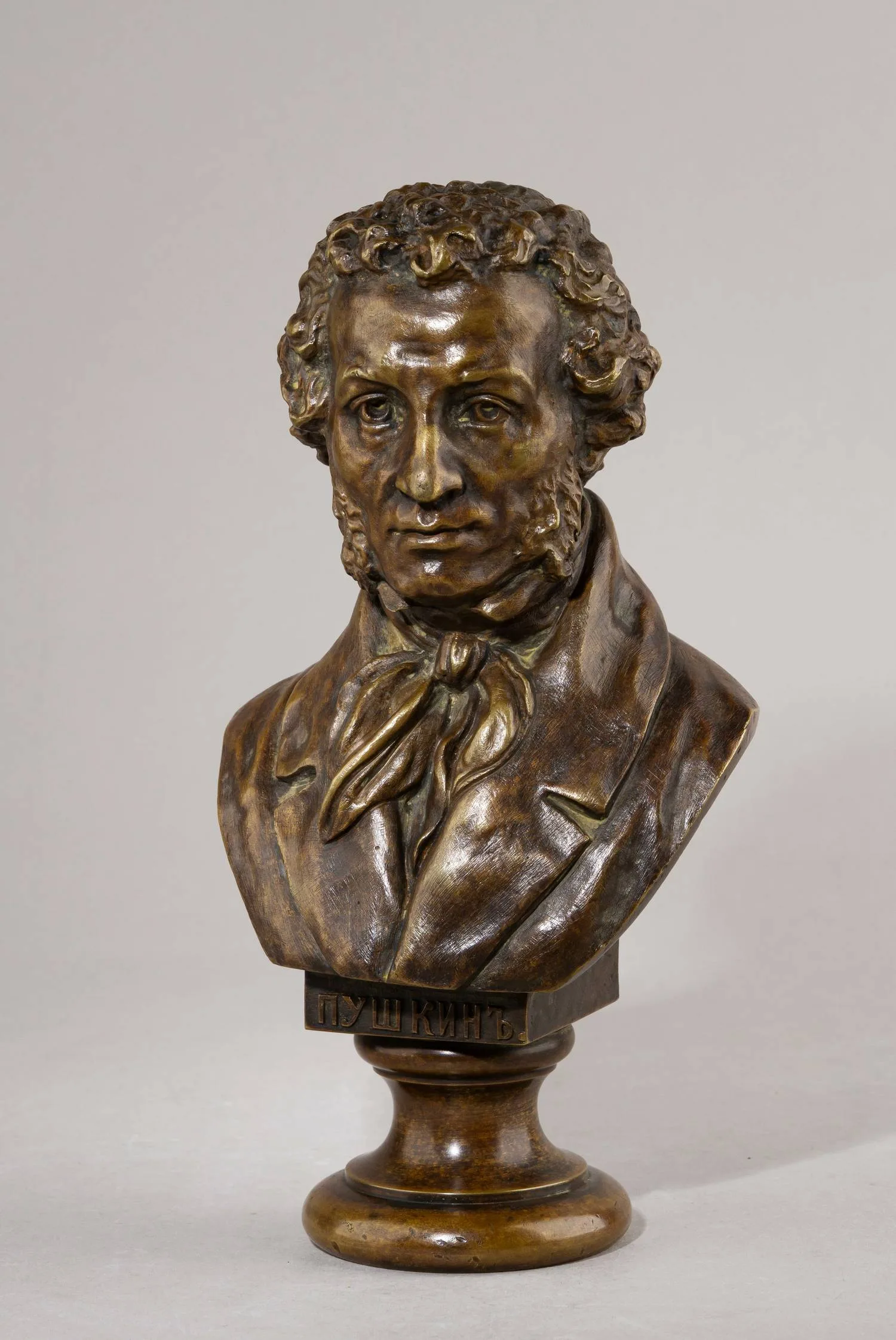 А.С. Пушкин. Бюст. Скульптор Р.Р. Бах, Санкт-Петербург, завод К.Ф. Верфеля, 1886 г.