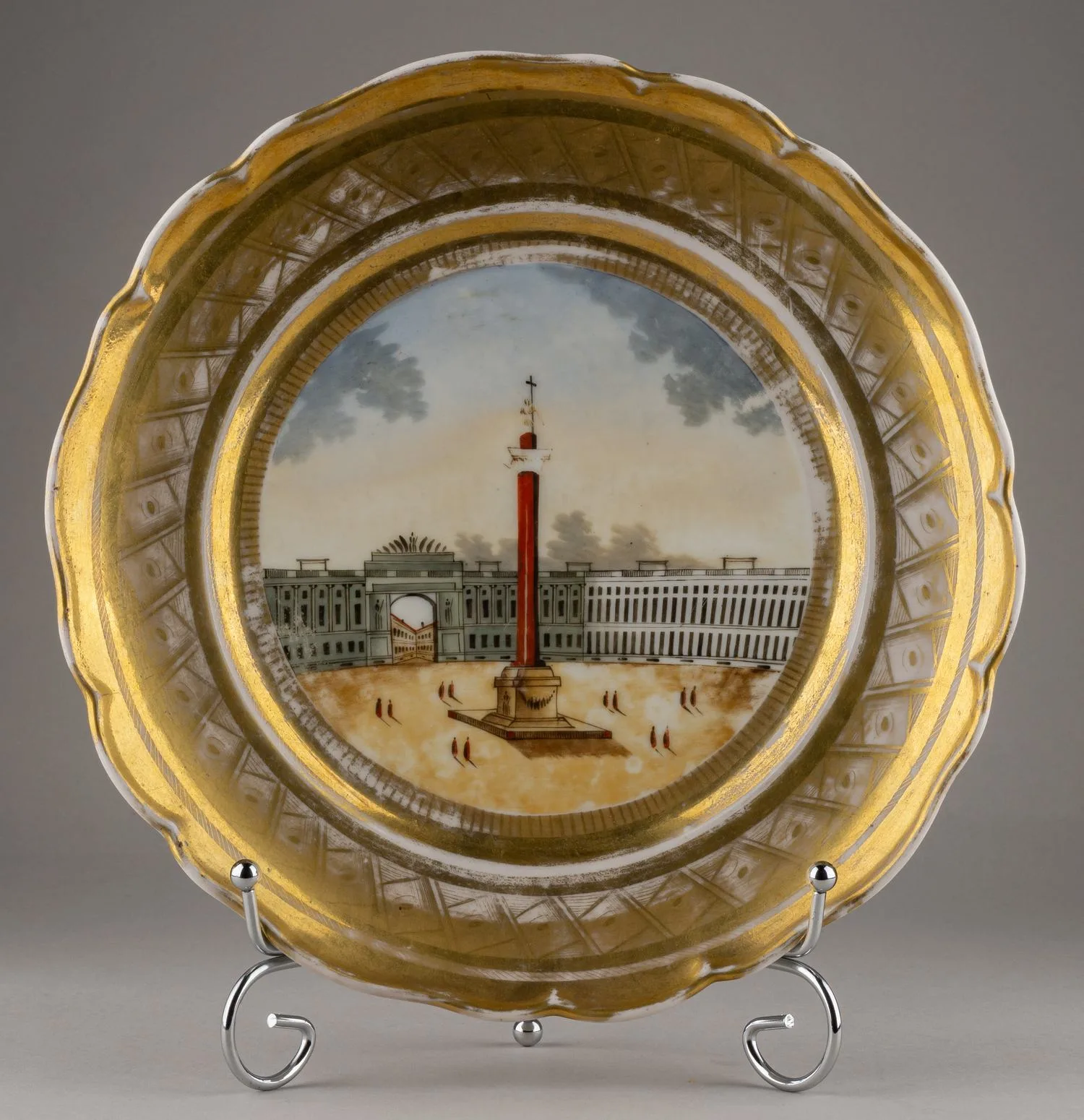 Тарелка с видом Дворцовой площади. Россия, частные заводы, 1830-е годы.