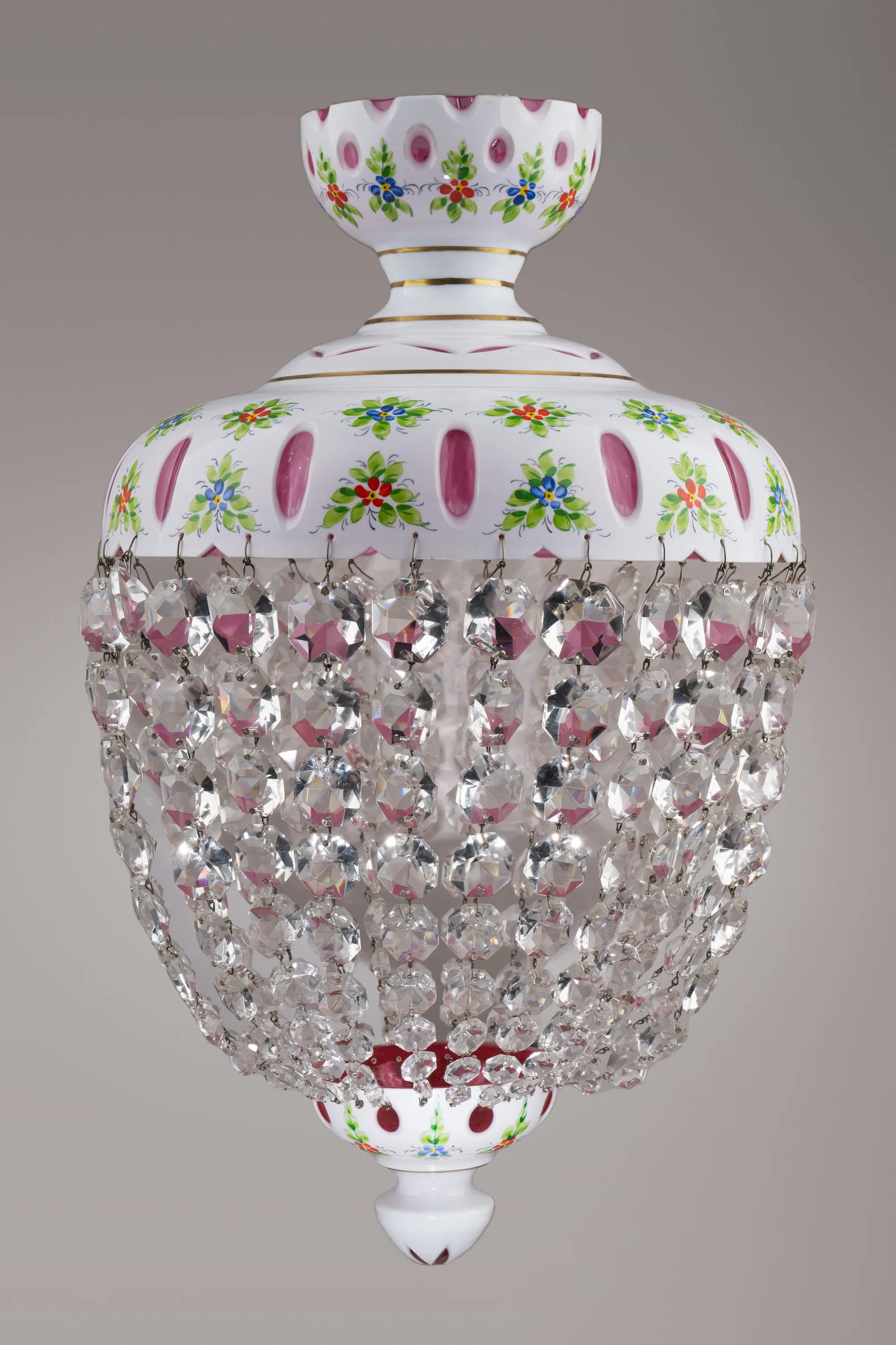 Люстра цветного стекла с хрустальными подвесками. Чехословакия, 1950-60-е годы.