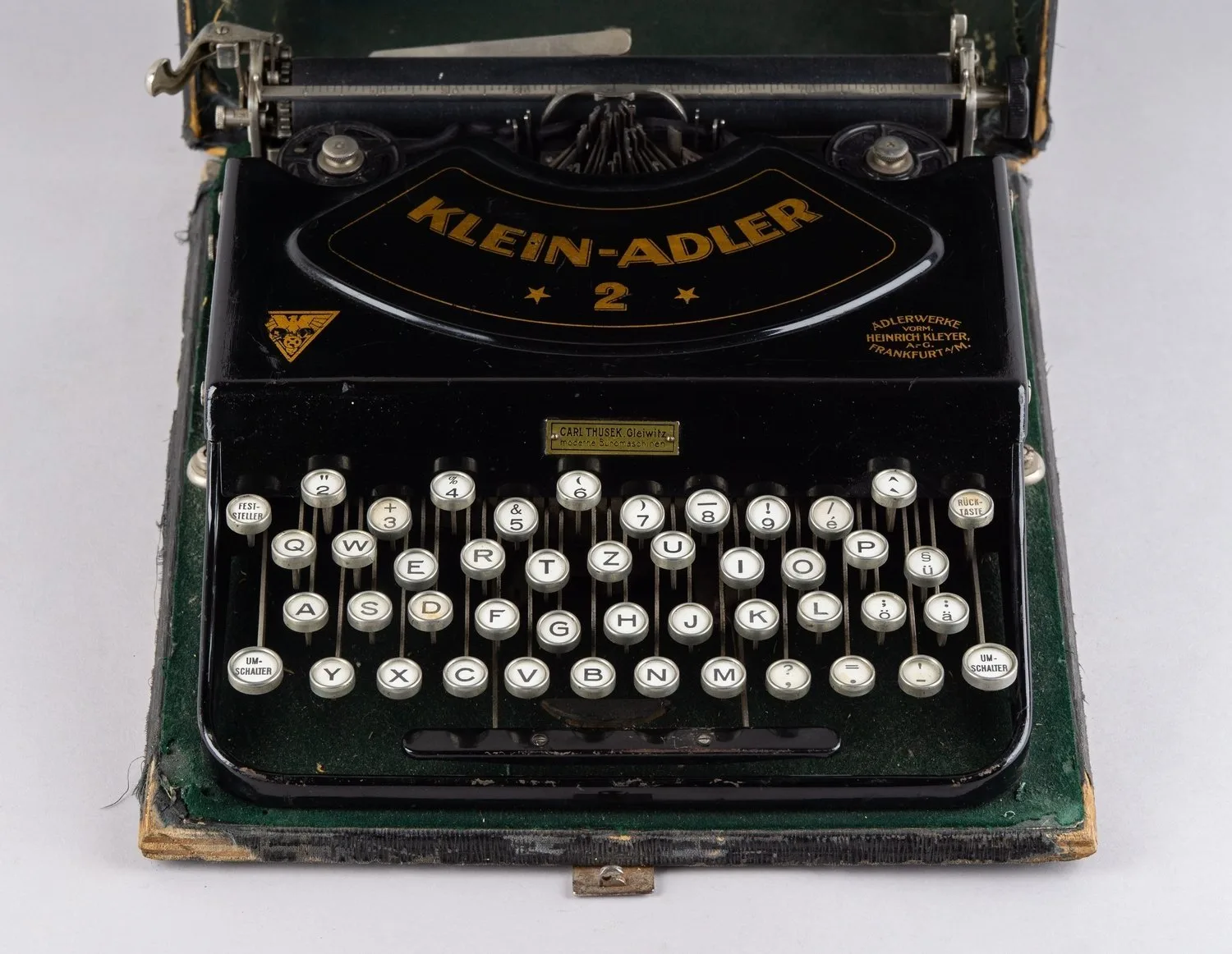 Машинка печатная портативная «Klein-Adler 2», Германия, 1930-е годы.