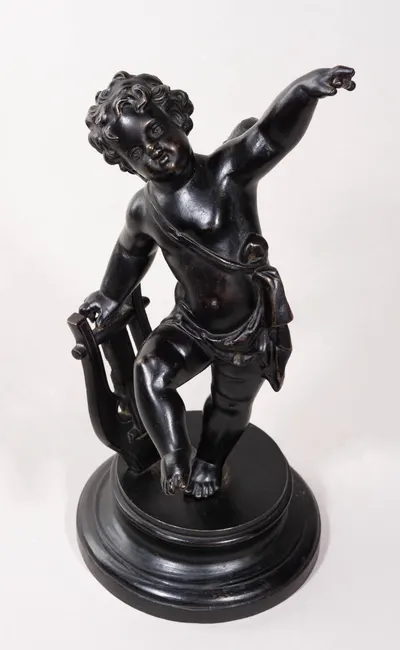 (Куса) Скульптура "Амур с лирой". Россия, Кусинский завод, 1883-1919 годы.