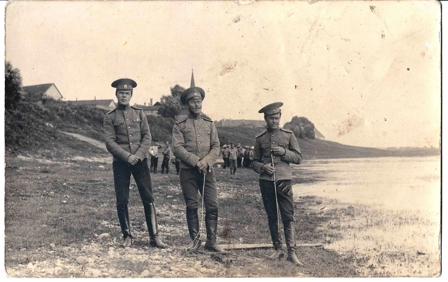 2 фотографии (формат открытки) «Офицеры русской императорской армии». Россия, нач. XX века.