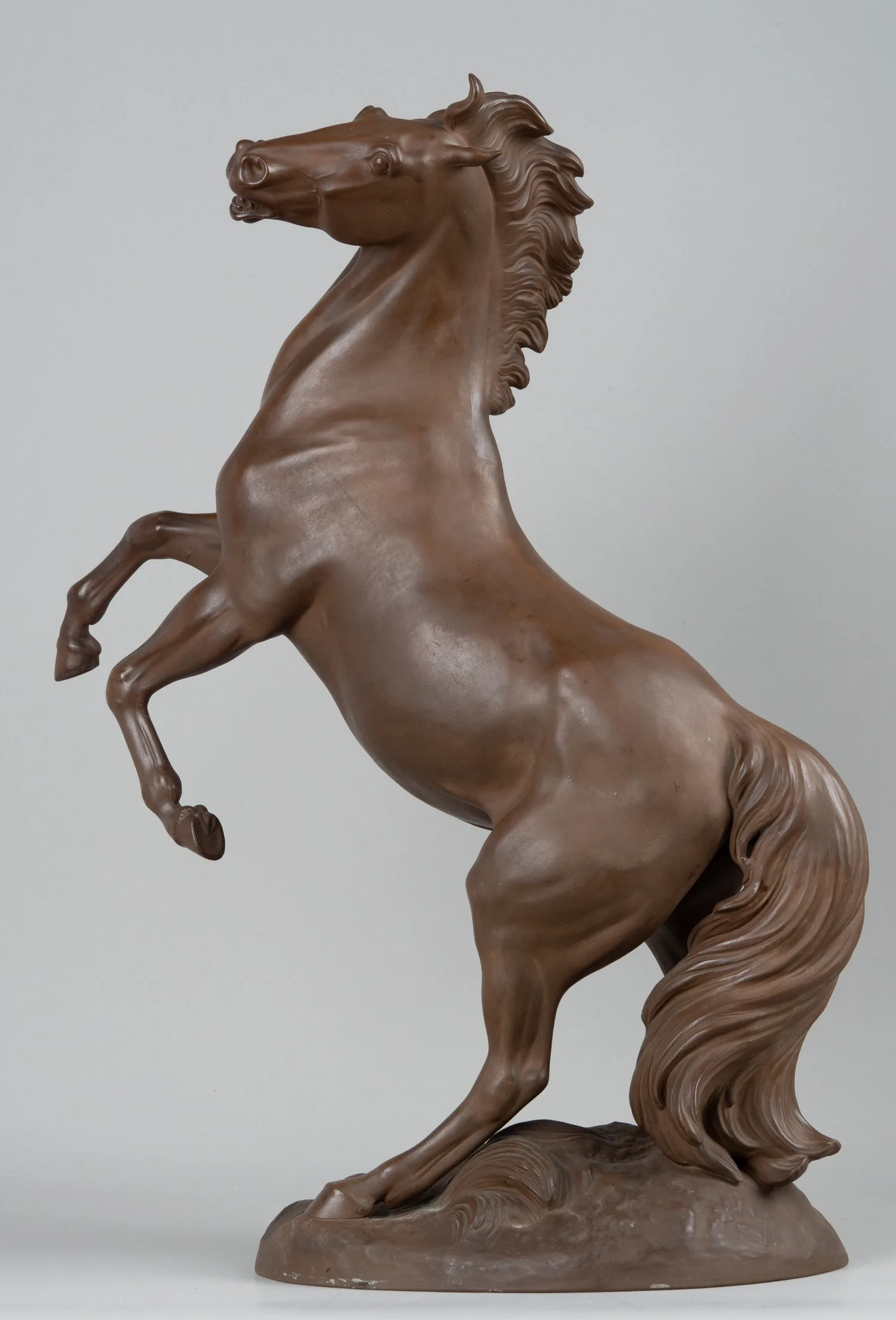 Скульптура ""Гарцующий конь"". Германия, мануфактура Meissen, скульптор Erich Oehme, 1949 г.