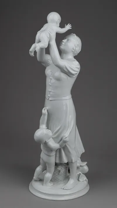 Скульптура «Материнство». Германия, мануфактура Meissen, скульптор A. Struck, 1930-40-е годы.