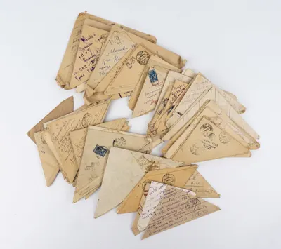 СССР. 72 письма-треугольника. 1940-е годы. Преимущественно периода Великой Отечественной войны.