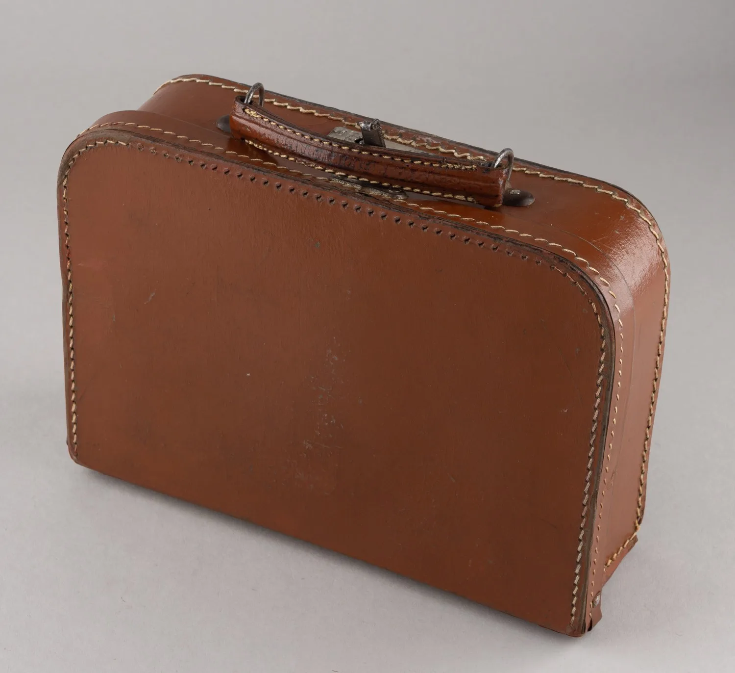 Чемодан ручной. СССР, 1940-1950-е годы.