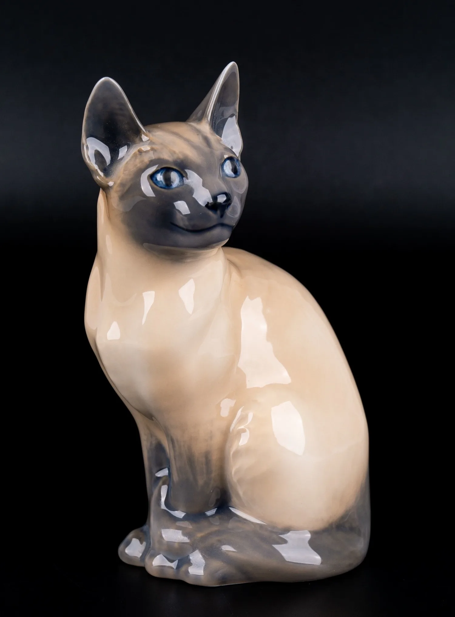 Статуэтка «Сиамский кот». Дания, Royal Copenhagen, скульптор Th. Madsen, 1969-1974.