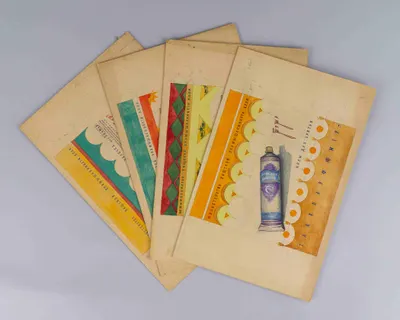 4 оригинальных макета рекламных листов парфюмерной продукции. СССР, 1960-е годы.