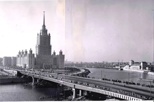 4 фотографии ""Московские высотки"". 1950-е годы.