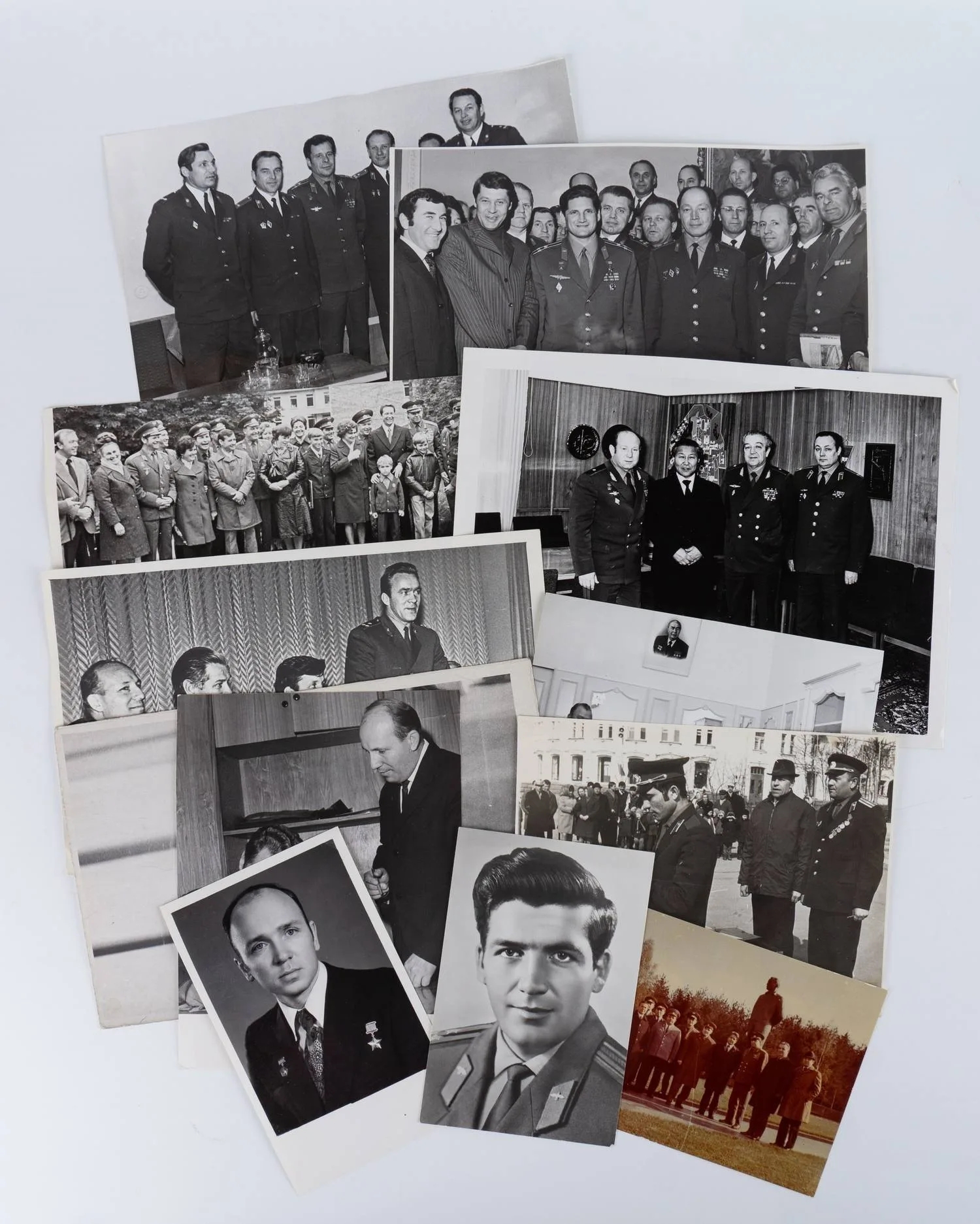 24 фотографии «Встречи с космонавтами». 1970-е годы.
